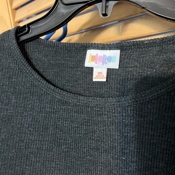 NWT Lularoe Charcoal Gray Ribbed Irma - Picture 2 of 3